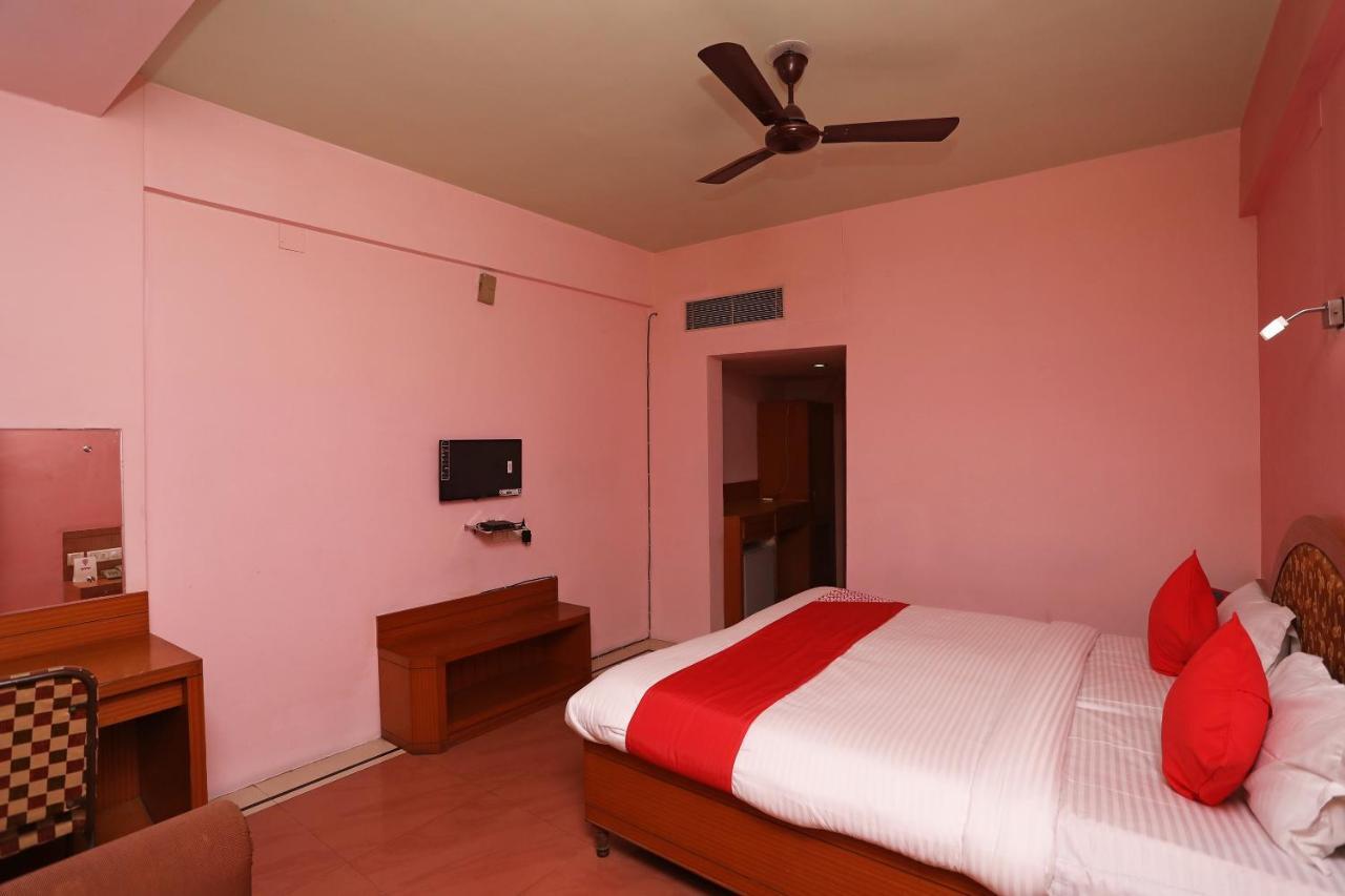 Hotel Keshari 부바네스 외부 사진