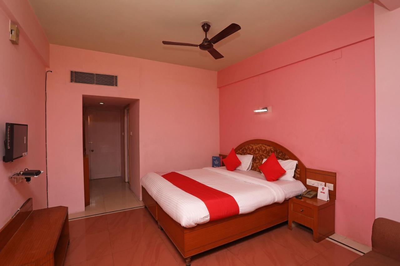 Hotel Keshari 부바네스 외부 사진